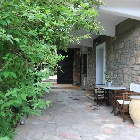 Raise Polydrosos Traditional Getaway Exterior photo