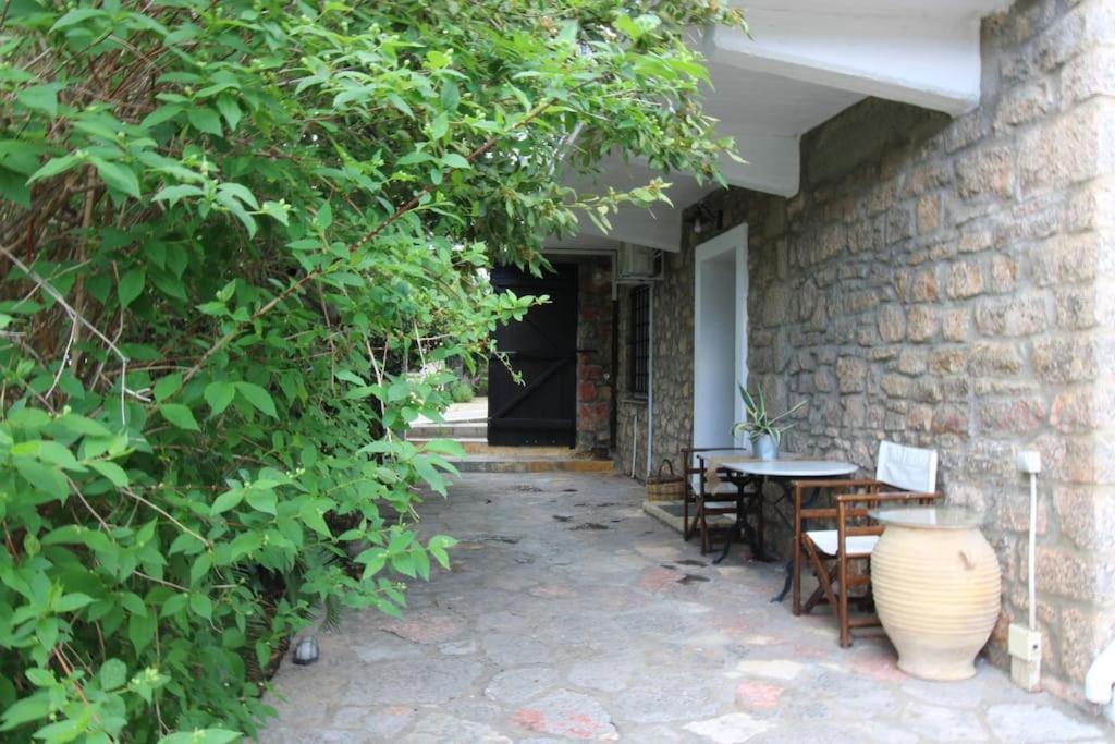 Raise Traditional Getaway *